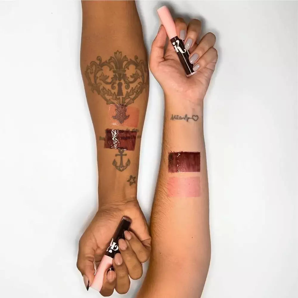 GLOSS LABIAL PRETO TATTOO GLOSS BY