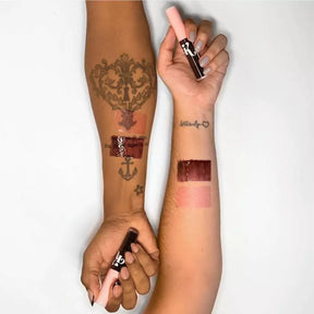 GLOSS LABIAL PRETO TATTOO GLOSS BY